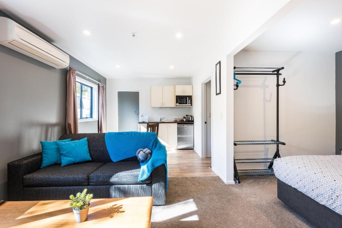 Modern Private Apartment Wanaka Bagian luar foto