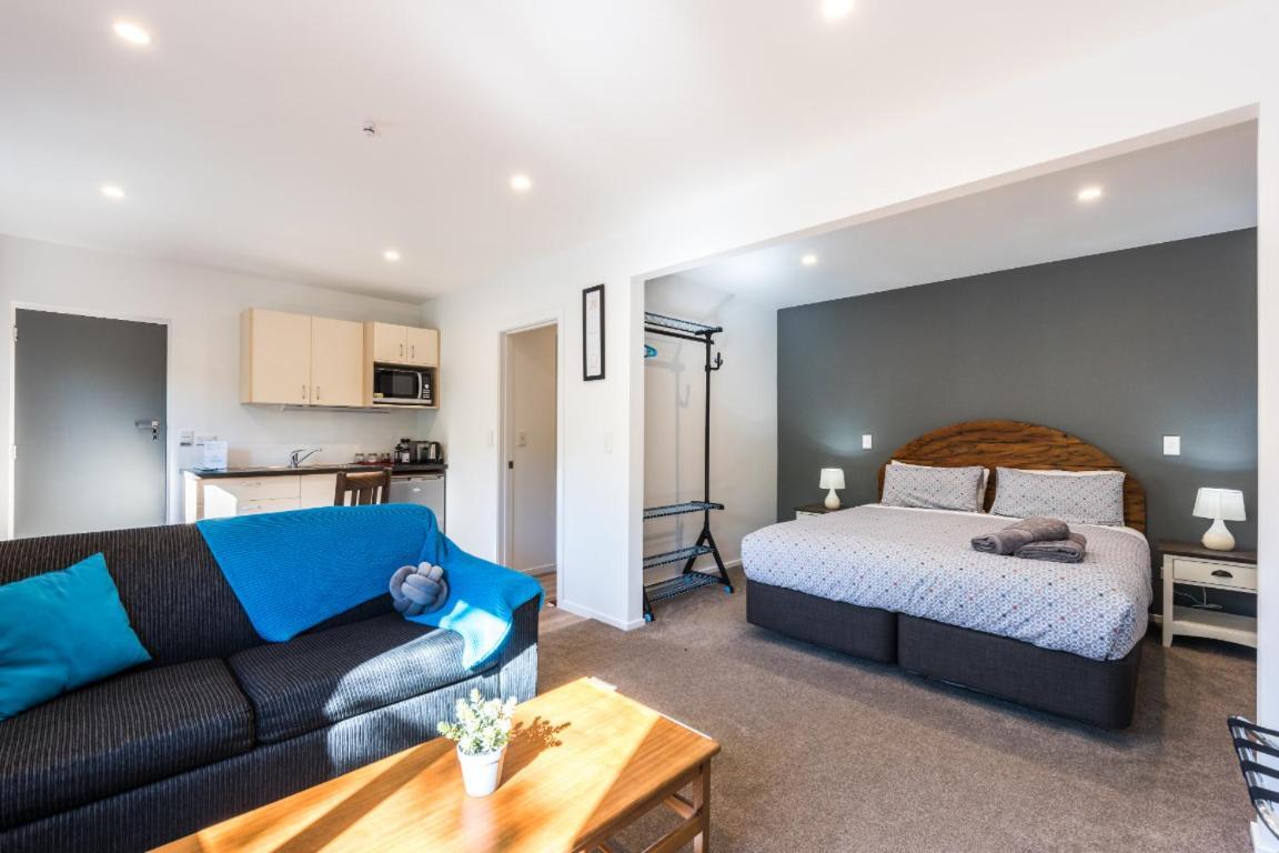 Modern Private Apartment Wanaka Bagian luar foto